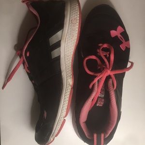 Under armor running shoes